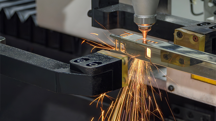 Laser cutting technology in a work environment Laser cutting application in industry
