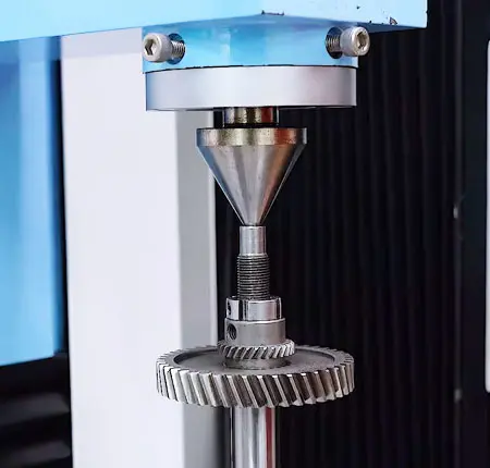 High-tolerance precision gear manufacturing for drivetrain systems.